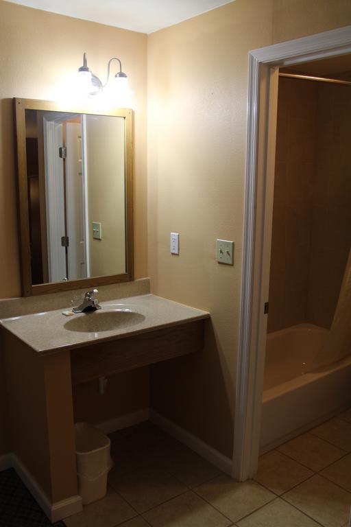 Budget Inn Lynchburg And Bedford Goode Eksteriør billede